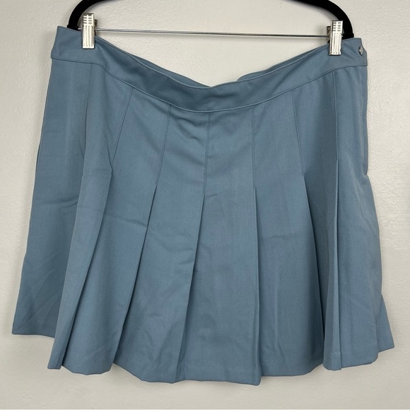 NWT H&M Light Blue Pleated Skirt Size 18 - Picture 1 of 5